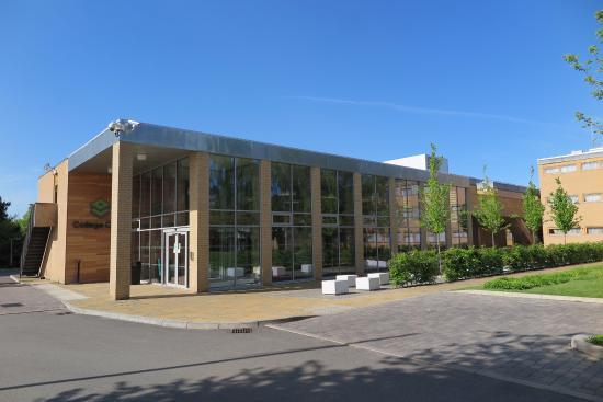 Troubador Hub access